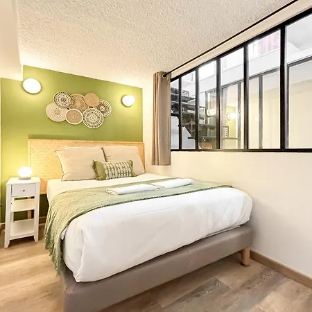 Hoche - Psg Apartmán