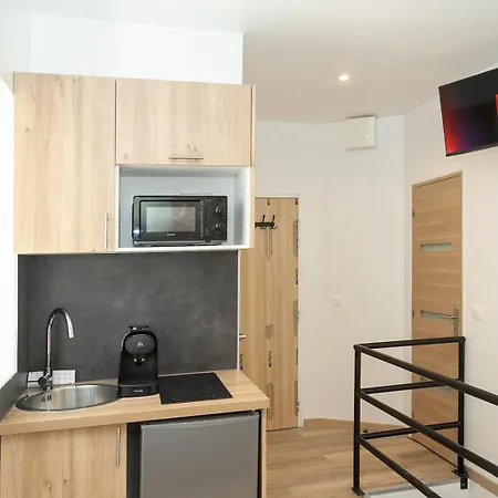 Hoche - Psg Apartment