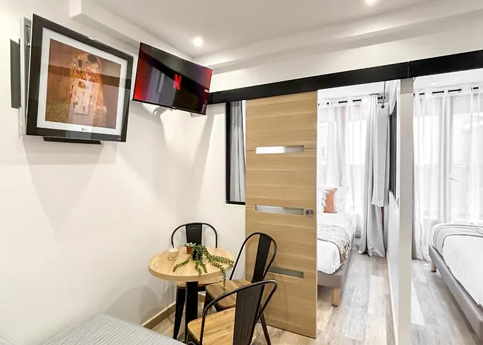 Hoche - Psg Apartamento